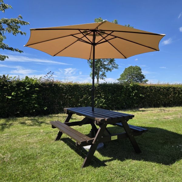 Picnic Table & Khaki Umbrella