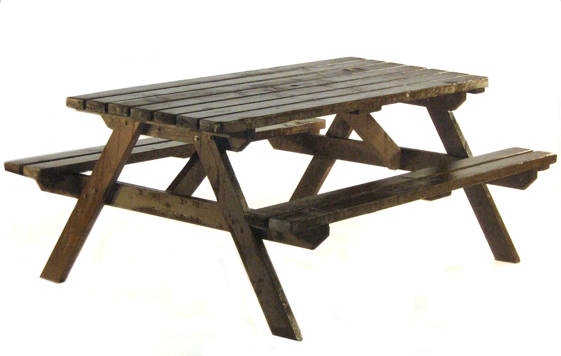 Wooden Picnic Bench Hire - Weddings, Events, Exhibitions - BE Event Hire