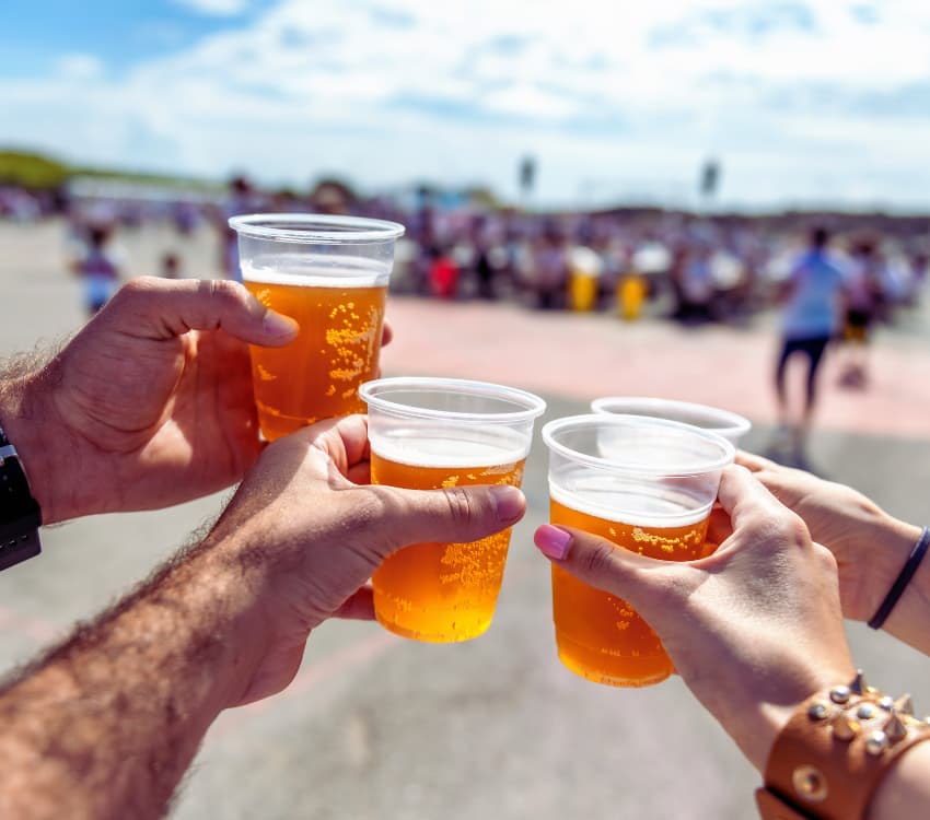 5 Things You Need For a Successful Beer Festival - BE Event Furniture Hire