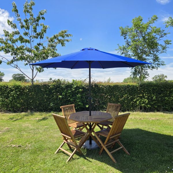 Blue Umbrella & Teak
