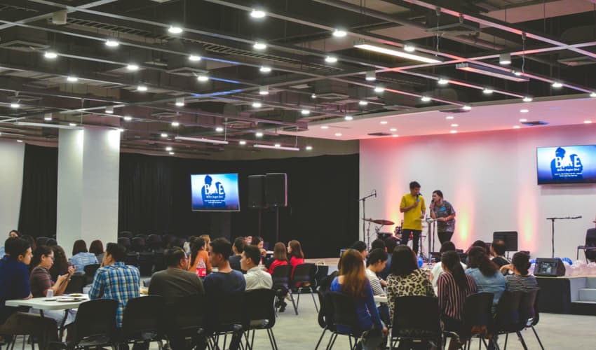 Ensure People Sign Up and Attend Your Event - BE Event Furniture Hire