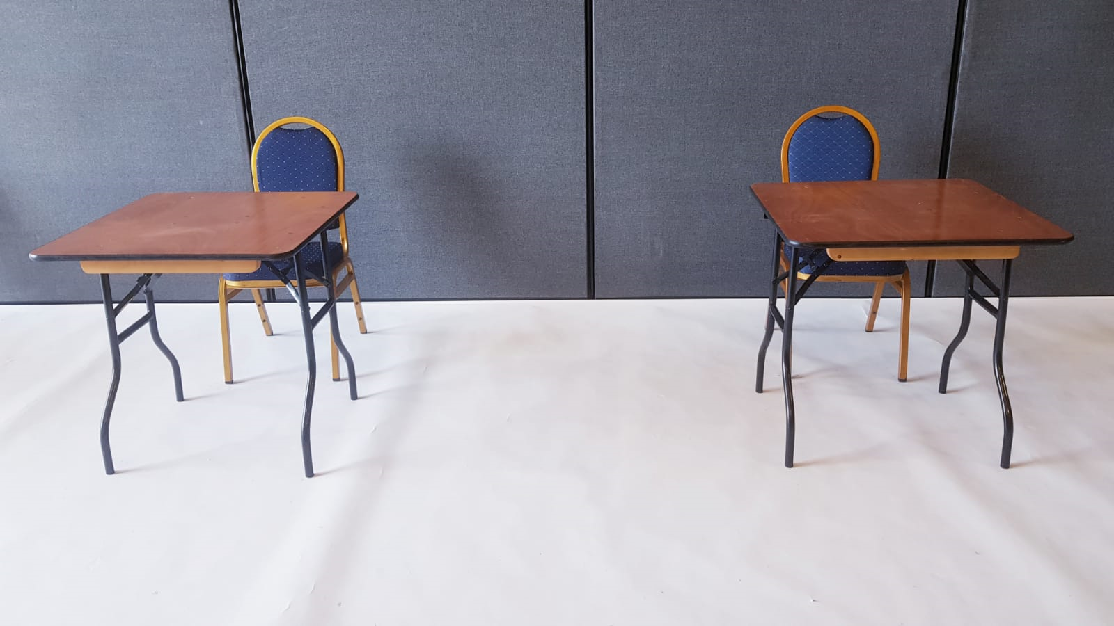 2'6'' Wood Square Table and Blue Banquet Chair Set - BE Event Hire