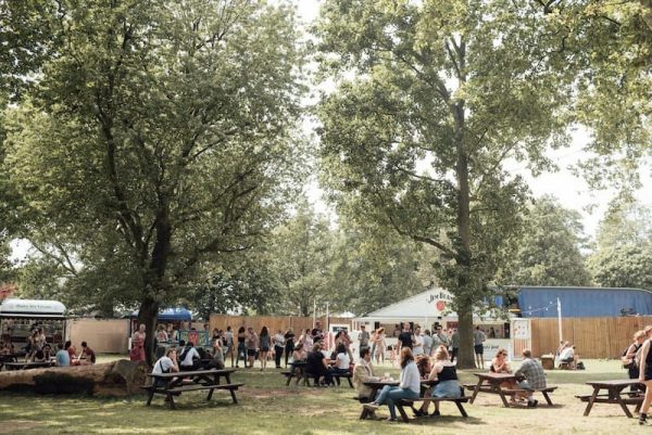 Picnic Table Bench Hire - for 4 people - London Park Event - BE Event Furniture Hire