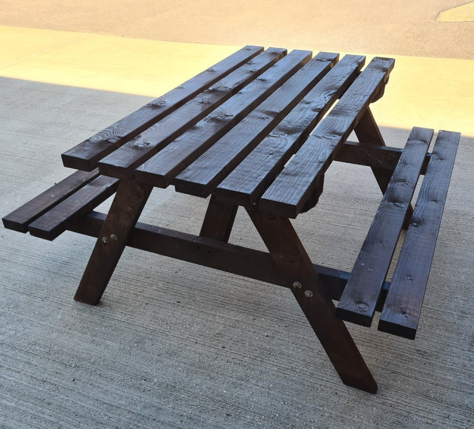 Wooden Picnic Bench for 4 people Hire Weddings, Events, Exhibitions